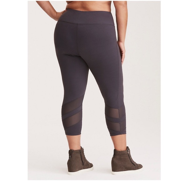 TORRID Active Mesh Cropped Leggings - Picture 3 of 8